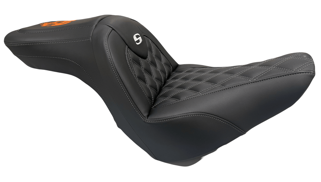 2018-2026 Low Rider FXLR/FXLRS/FXLRST, Sport Glide FLSB RoadSofa™ LS Seat with Driver's Backrest - Born Scum