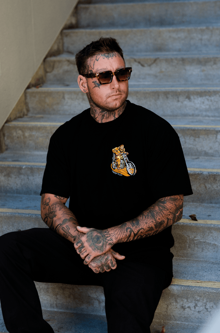 HARD TO FIND T - SHIRT - Born Scum